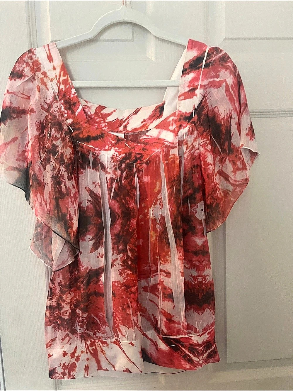 M.M. Collection Abstract Print Short Sleeve Blouse in Red & Pink Like New